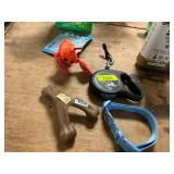 Dog Collar, retractable leash, Lobster & Bone Toys