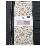 Raj Reversible Floral Accent Rug 27x45
