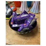 Halloween bowl of 13ct peeps