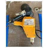 Studgun, air sander