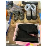 3 ct assorted boots size 7?