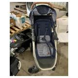 Dash stroller
