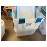 Damaged 2ct 62L & 2ct 76L tubs W/ lid