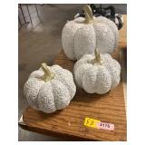 3ct Ceramic Lace White Pumpkins