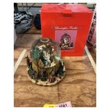 Christopher Radko Holy Family Snowglobe