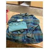 2ct Size XL Shirts
