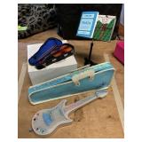 American Girl Violin/Guitar/ Music Stand