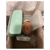 Tupperware and kitchen ware