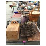 Misc wood & wicker items