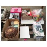 Kitchen items & toys