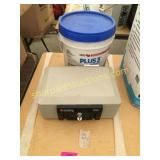 Sentry insulated filing device & misc