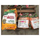 Weed & feed fertilizer, quantity 8