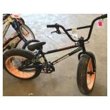 Mongoose fat tire bicyle