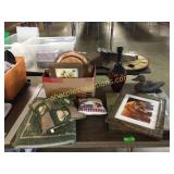 Wall art, rugs, misc