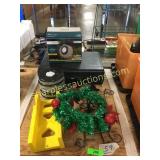 Flood light, misc household garage items