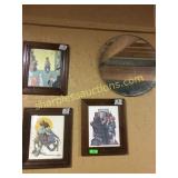 Pictures, round mirror