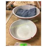 Enamel bowls