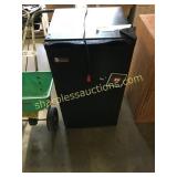 Refrigerator, 7 day guarantee