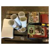 Pallet of wall art, books, Wii misc