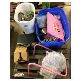 Pallet of household items