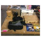 Delta faucet, light fixture, misc