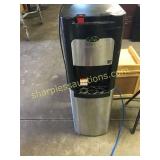 Hot/cold water system