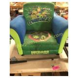 Kids chair, shoe horn