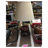 Lamp w/shade