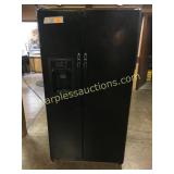GE Side by Side Refrigerator