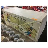 Raggedy Ann/Andy toy box