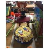 Raggedy Ann/Andy stools