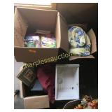 Pallet of bedding, games, misc