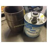 Oil can, wooden barrel