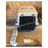 Pet carrier, windshield wipers