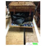 Picnic basket set