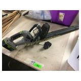 Cordless hedge trimmer