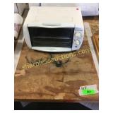 Proctor Silex toaster oven