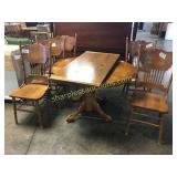 Kitchen table w/ext, 5 chairs