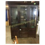 Ethan Allen China hutch