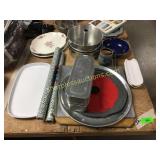 Baking pans, kitchenware