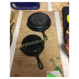 Wagner cast iron skillet, Griswold skillet