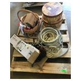 Hat boxes, hose, sport net, misc