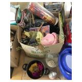 Kitchen tools & household items