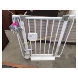 Baby gate