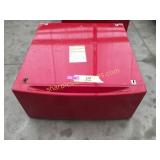 Washer/dryer under cabinet