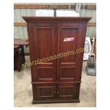 Entertainment cabinet