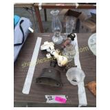 Light fixture, vases, misc