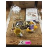 Stuffed Donald Duck, misc