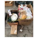 Lightbulbs, household items