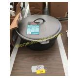 Cast Iron dutch oven